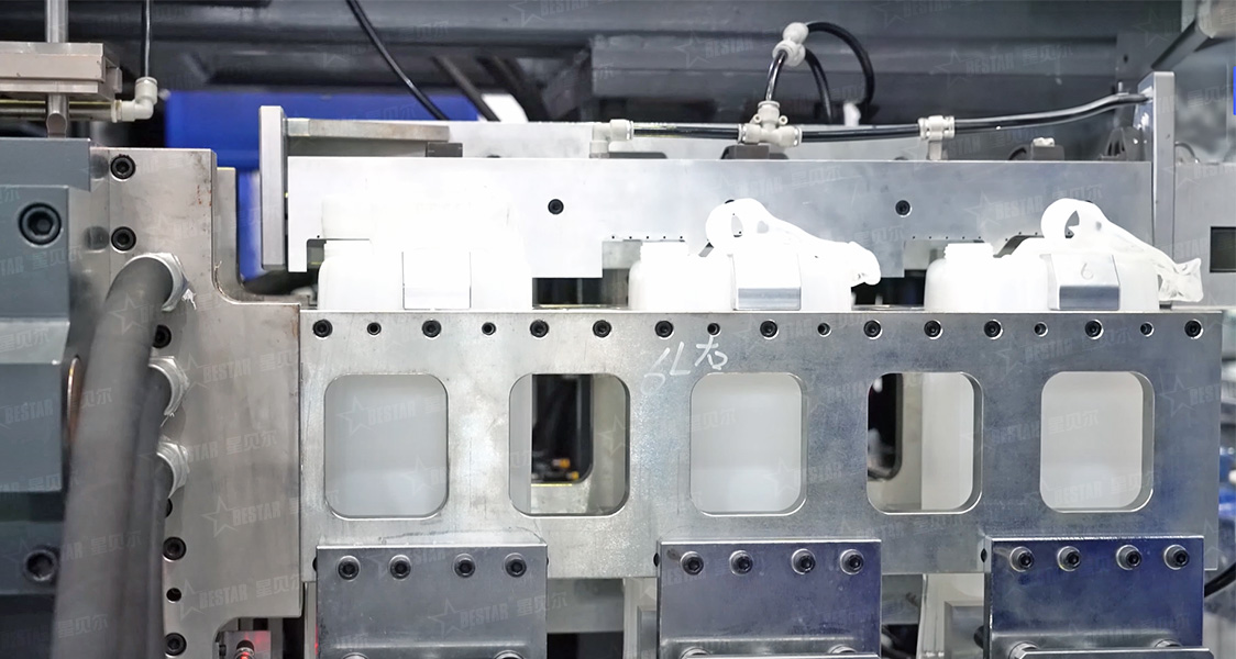 塑料桶吹塑機 塑料桶吹塑機